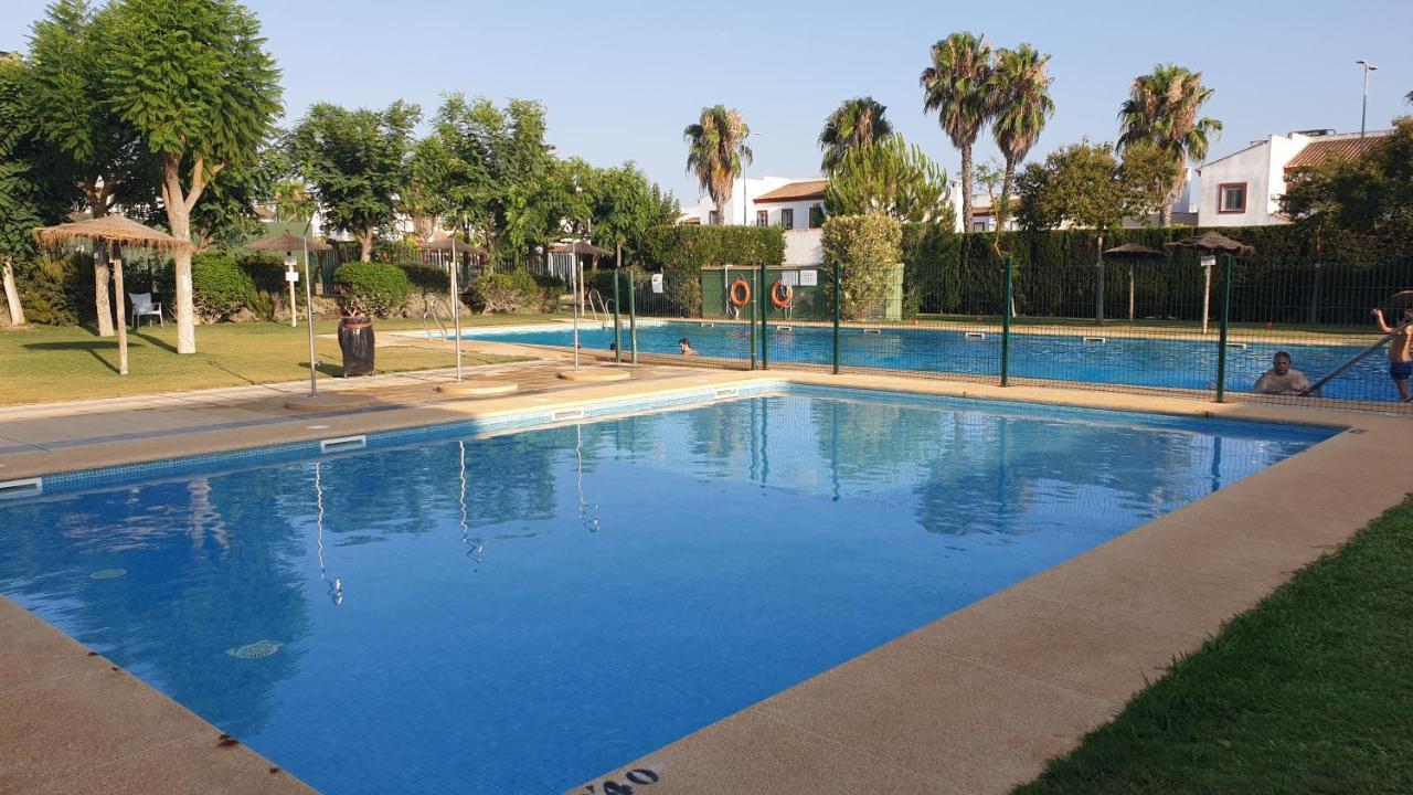 Apartamento El Real - Espartinas - Sevilla Экстерьер фото